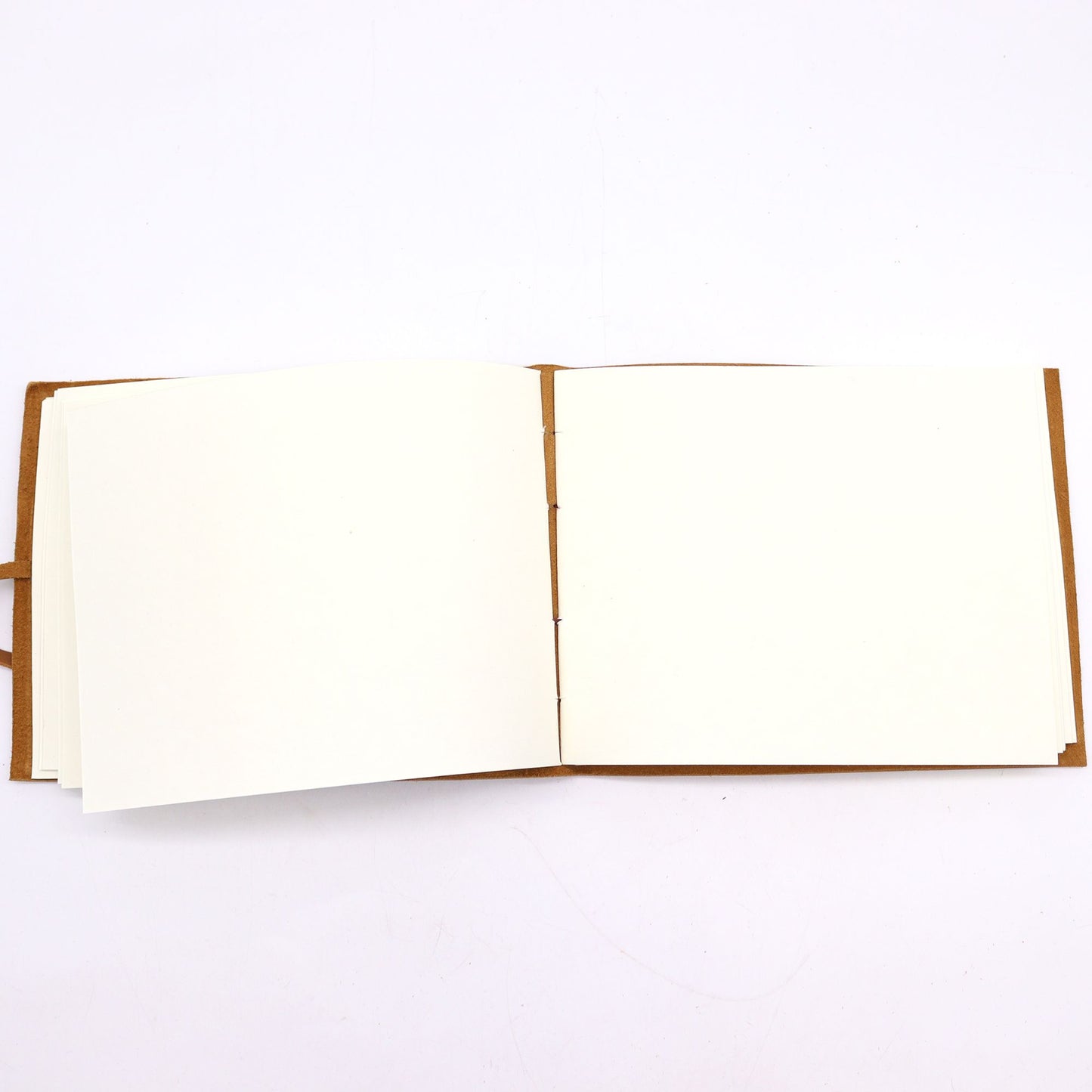 Leather Sketchbook Golden Tree - 144 pages - 18x23cm