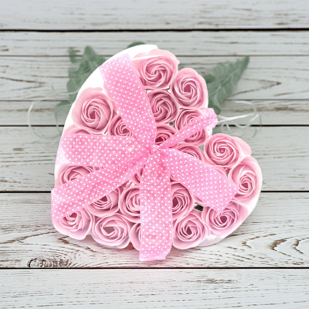 Set of 24 Soap Flower Heart Box - Pink Roses