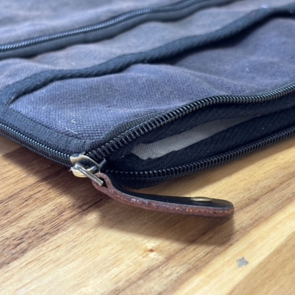 Stonewash Tablet Pouch - Charcoal